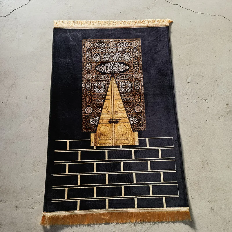 Luxury Thickened Flannel Muslim Prayer Mat With Soft Tassel Design_voghion.com