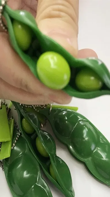 kawaii squishy peas in a pod keyring edamame keychain cute mochi