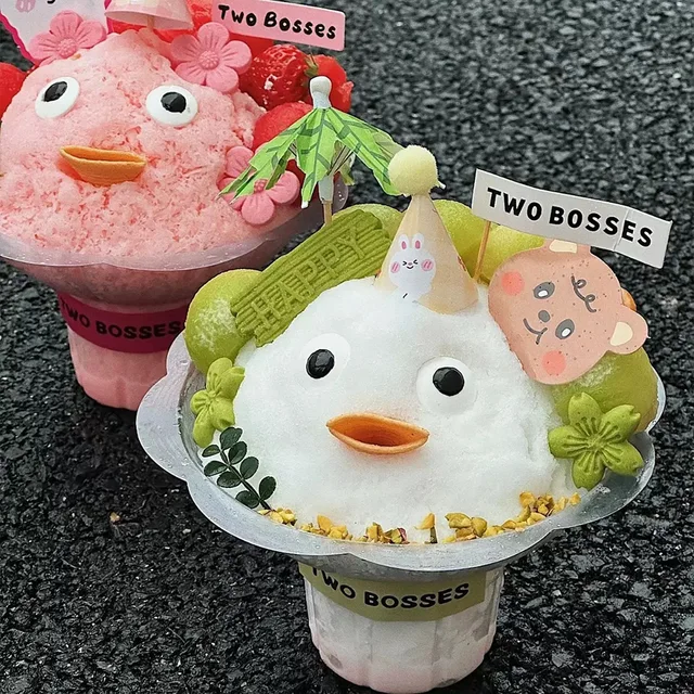 200ml 320ml 450ml Plastic Flower Cups for Shave Ice Snowflake Snow Cone Smoothie Sauteed Sour Dessert Takeout Ice Cream Storage