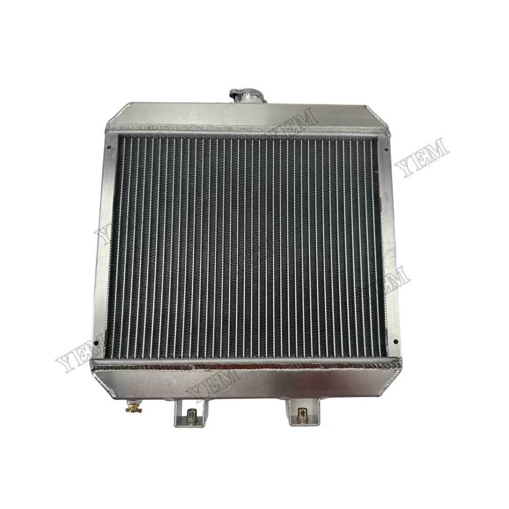Radiator Assy 15531-72060 Fit for Kubota B1600 B1702 Engine 4