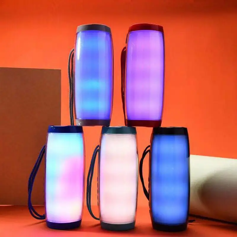 TG157 Led Flashing Light Wireless Speaker Portable With Rope Outdoor Loudspeaker 1200mah Fabric Subwoofer Fm Radio Speakers