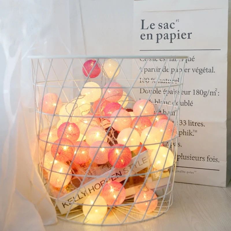 Customizable 2m 20leds Cotton Balls String Light Tree Led Lamp Christmas Cotton Balls fairy Lights