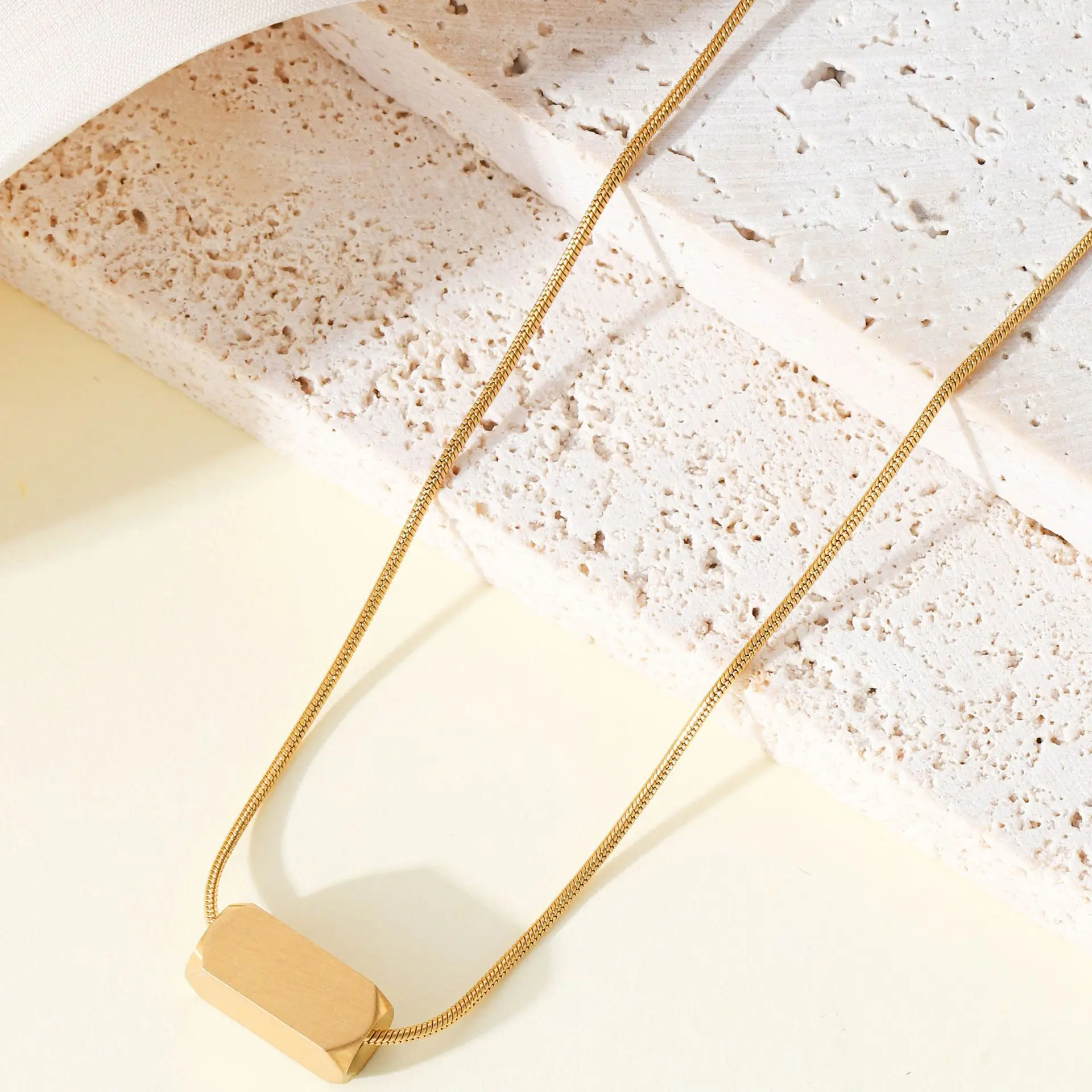 Tube Necklace