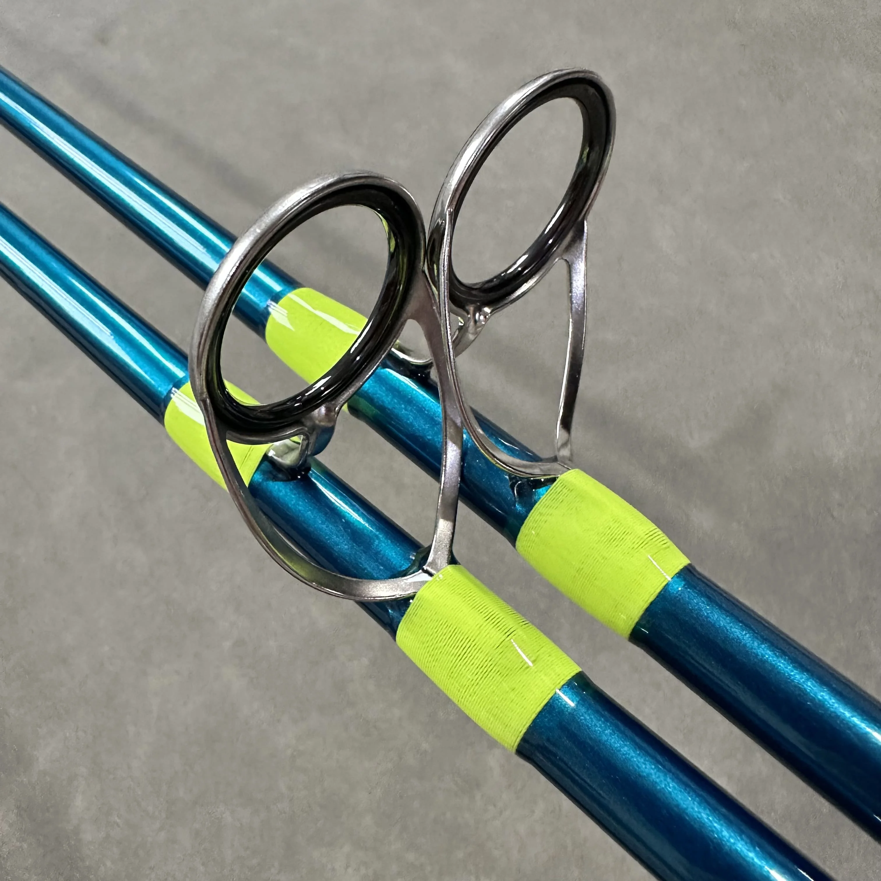 Customizable Varnish Surface Surf Rod 14ft Medium-Heavy Power Fast Action for Big Game Fishing