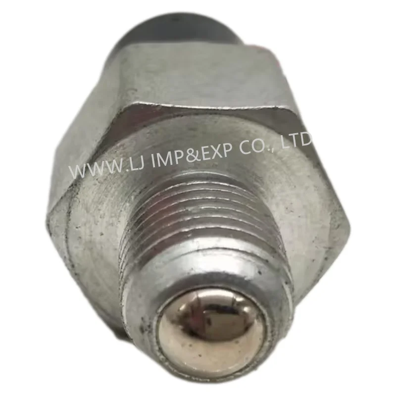 High-quality Reverse Gear Switch for NPR 600P Trucks