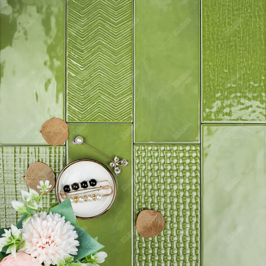 緑の湖面 91cm×122cm 緑の湖面 91cm×122cm 緑の湖面 91cm×122cm 緑の湖面 91cm×122cm カード