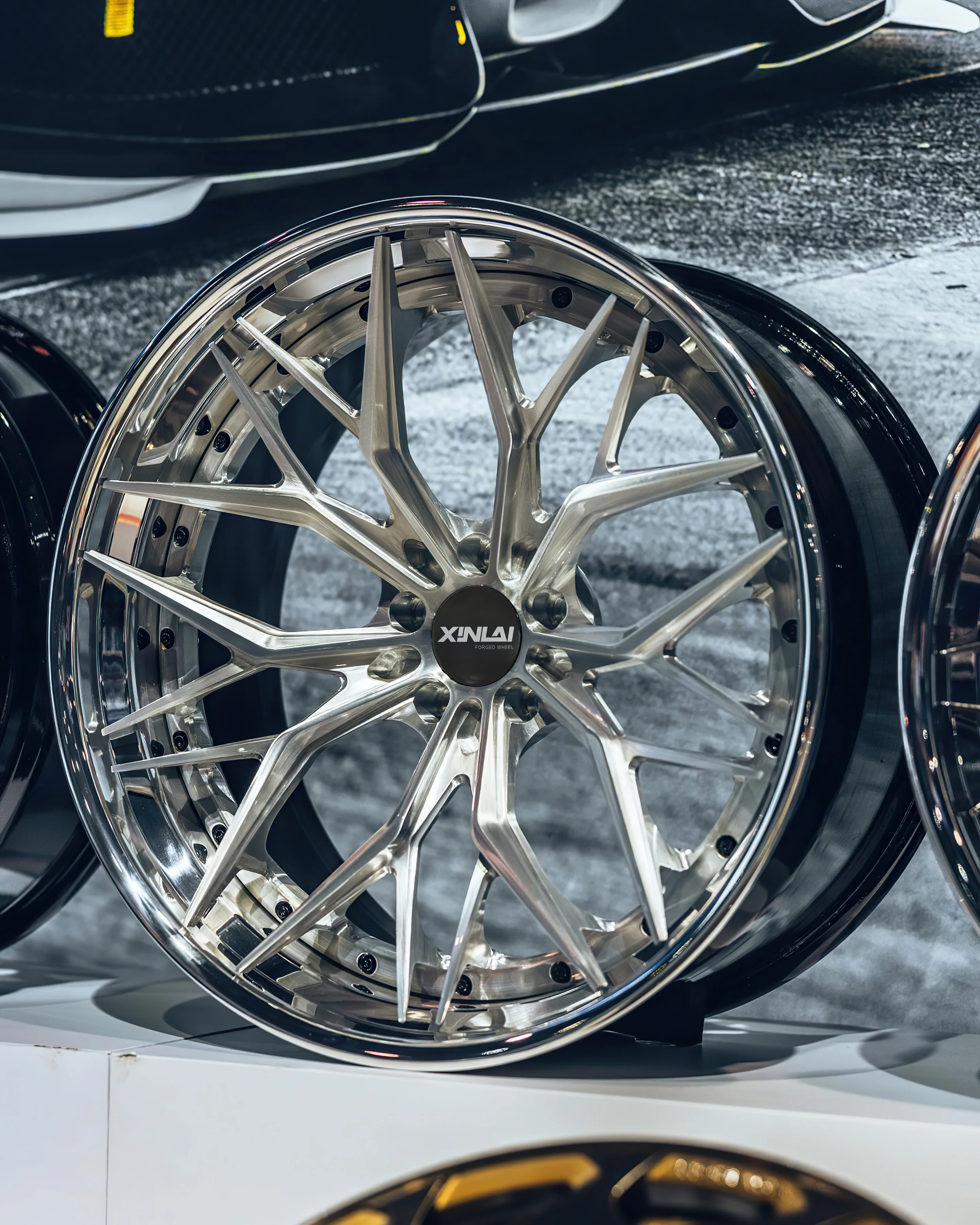 XINLAI 2-piece Custom Forged Wheels 5x120 5x112 5x114.3 Car Alloy Rim for bmw audi Mercedes benz jeep Passenger Car Wheels - Image 1