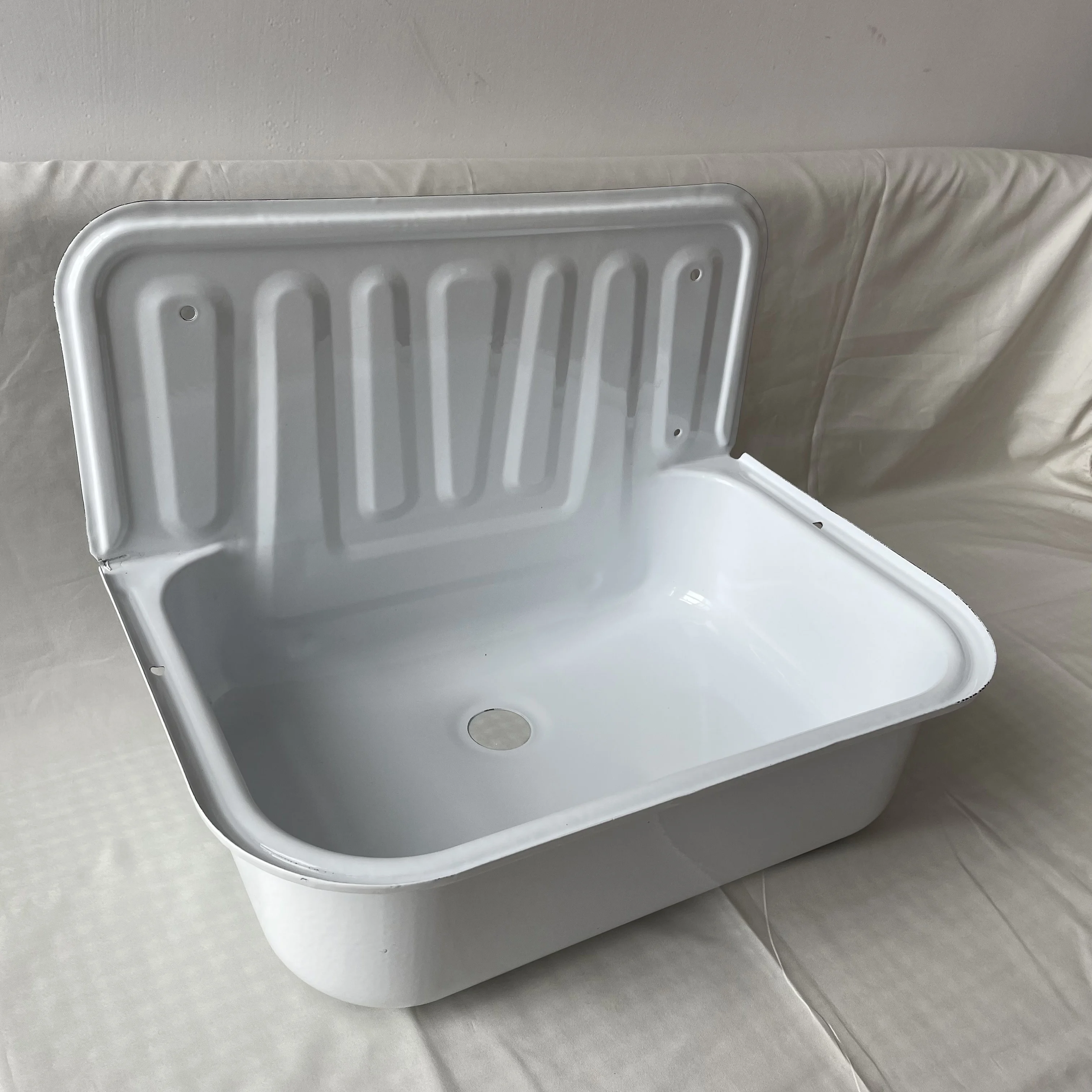 510 Mm Wide Round Circular Wallmount Enamel Steel Garden Small Hand