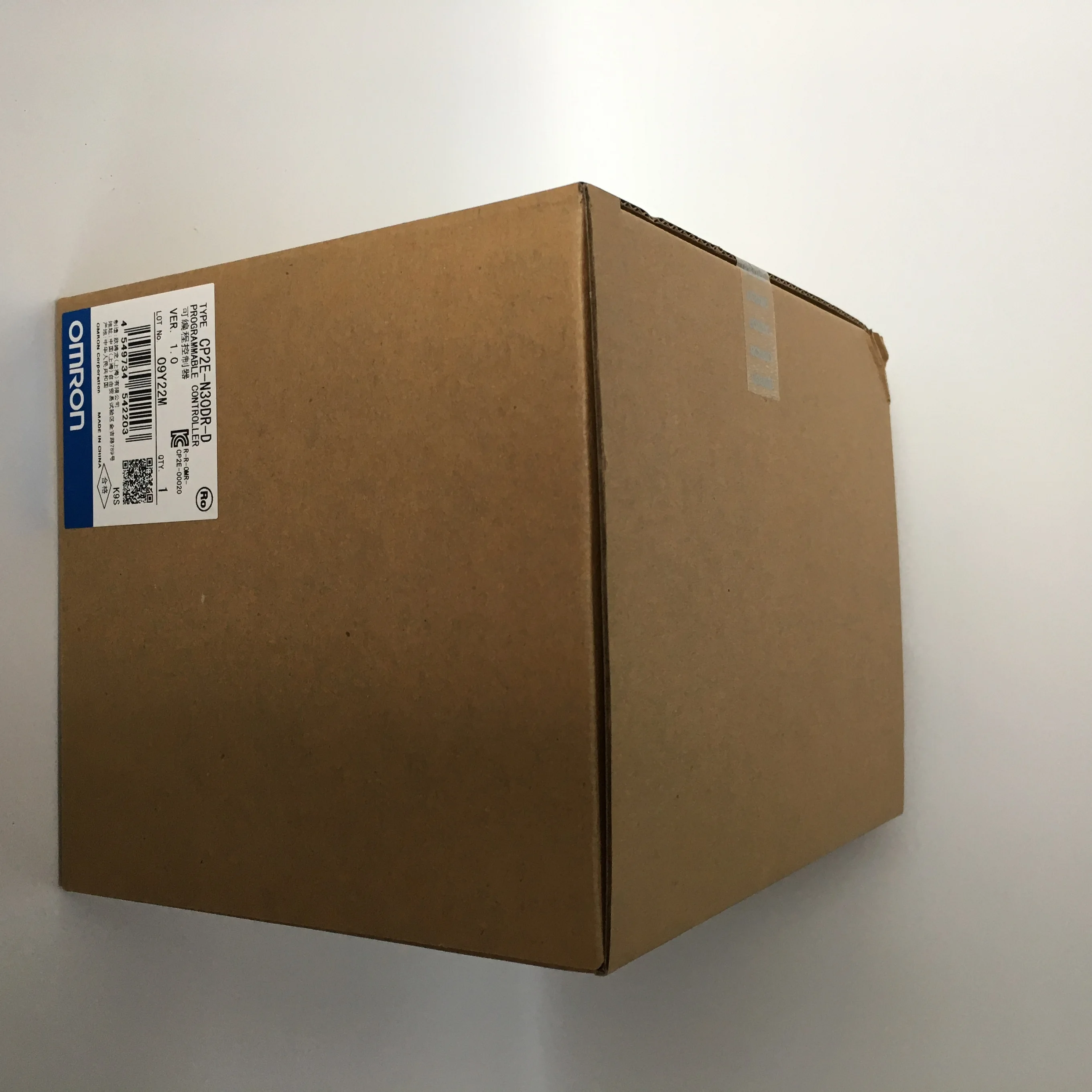 Omron Programmable logic controller CP2E-N30DR-D Omron Programmable logic controller CP2E-N30DR-D