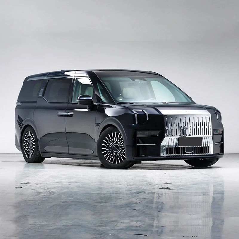 Concept Luxury Minivans Gl8 Phev Minivan 5-Door MPV 1, 370 Km Long