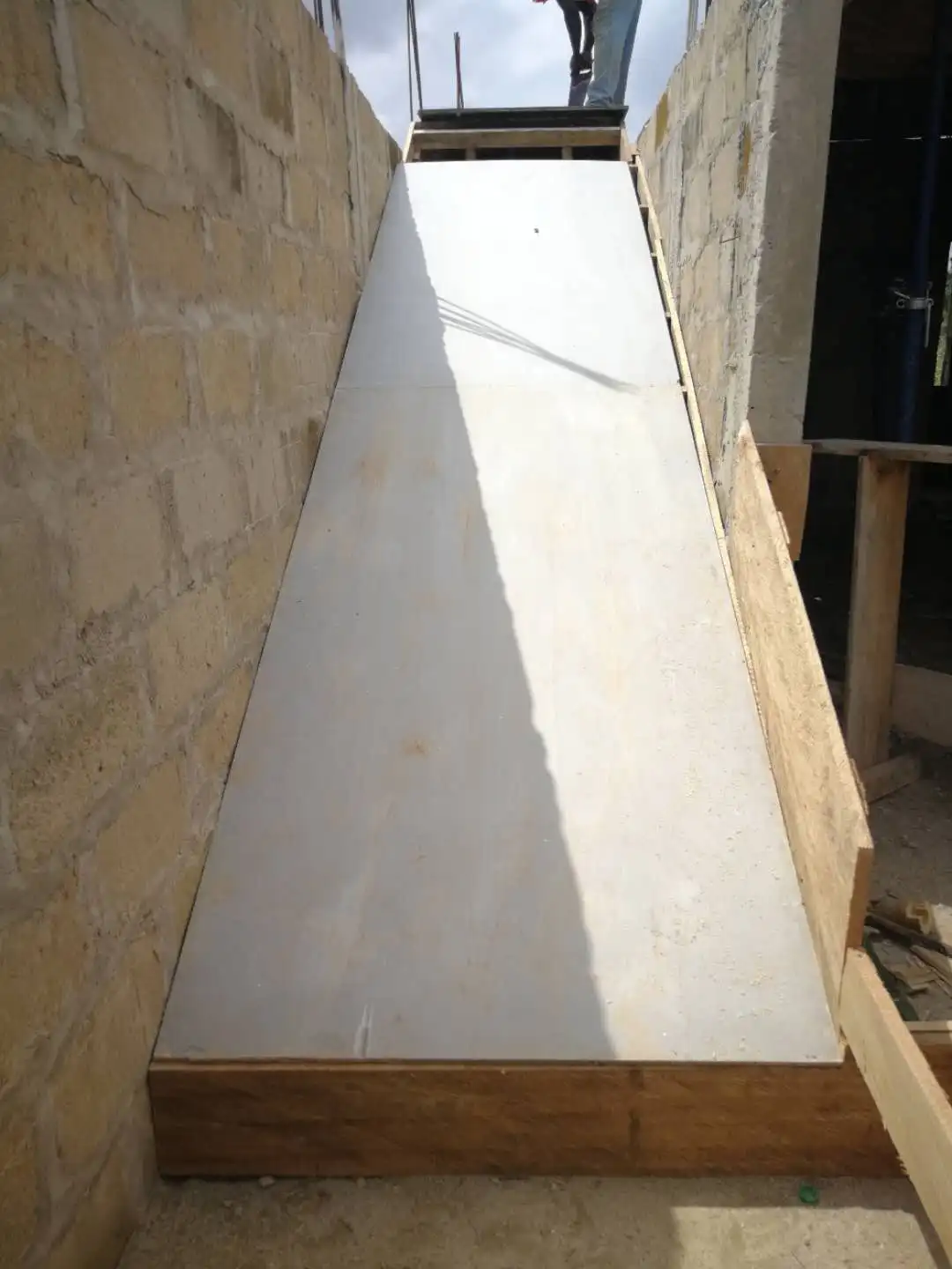 China Supplier Cheaper pp Plastic Formwork for Concrete Polypropylene Hollow Formwork 4x8 ft