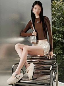 XINZI RAIN Factory Wholesale Custom Fashion Elegant Faux Fur Velvet Women's Mary Jane Flat Shoes for Autumn and Winter