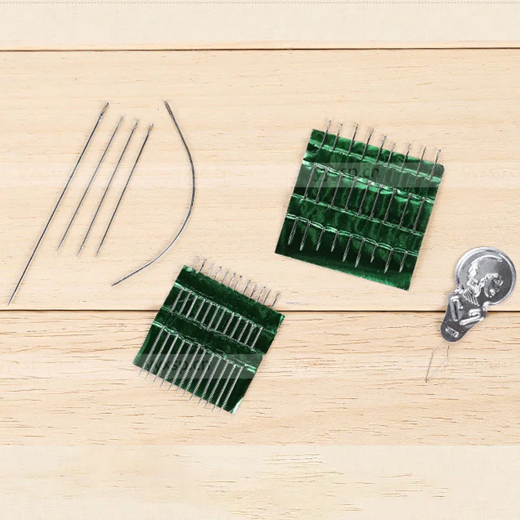 Mini Multifunction Hang Sewing Needle Set
