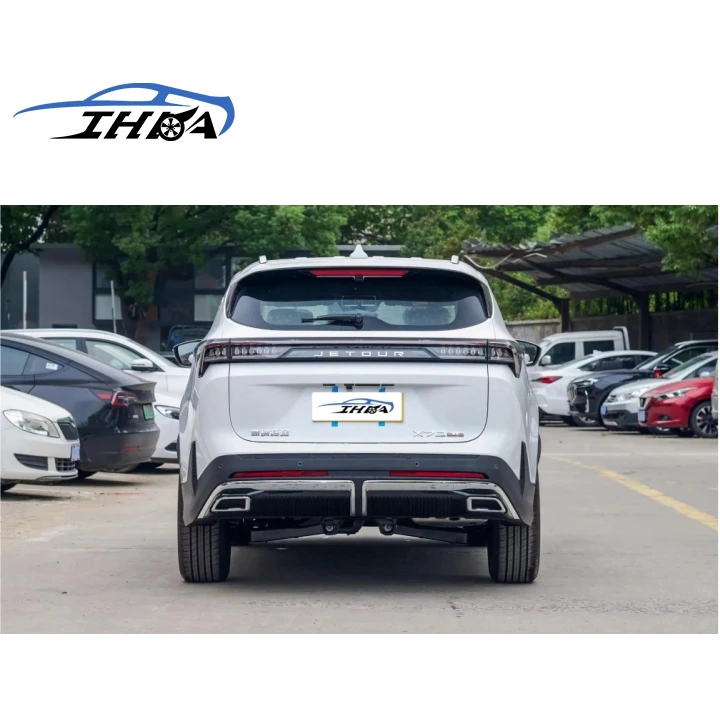 IHKA Jetour X70 Plus Luxury 2024 Petrol Autos Made in China for Sale