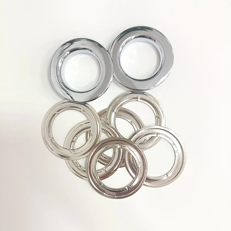 Металлическая проушина для сумок