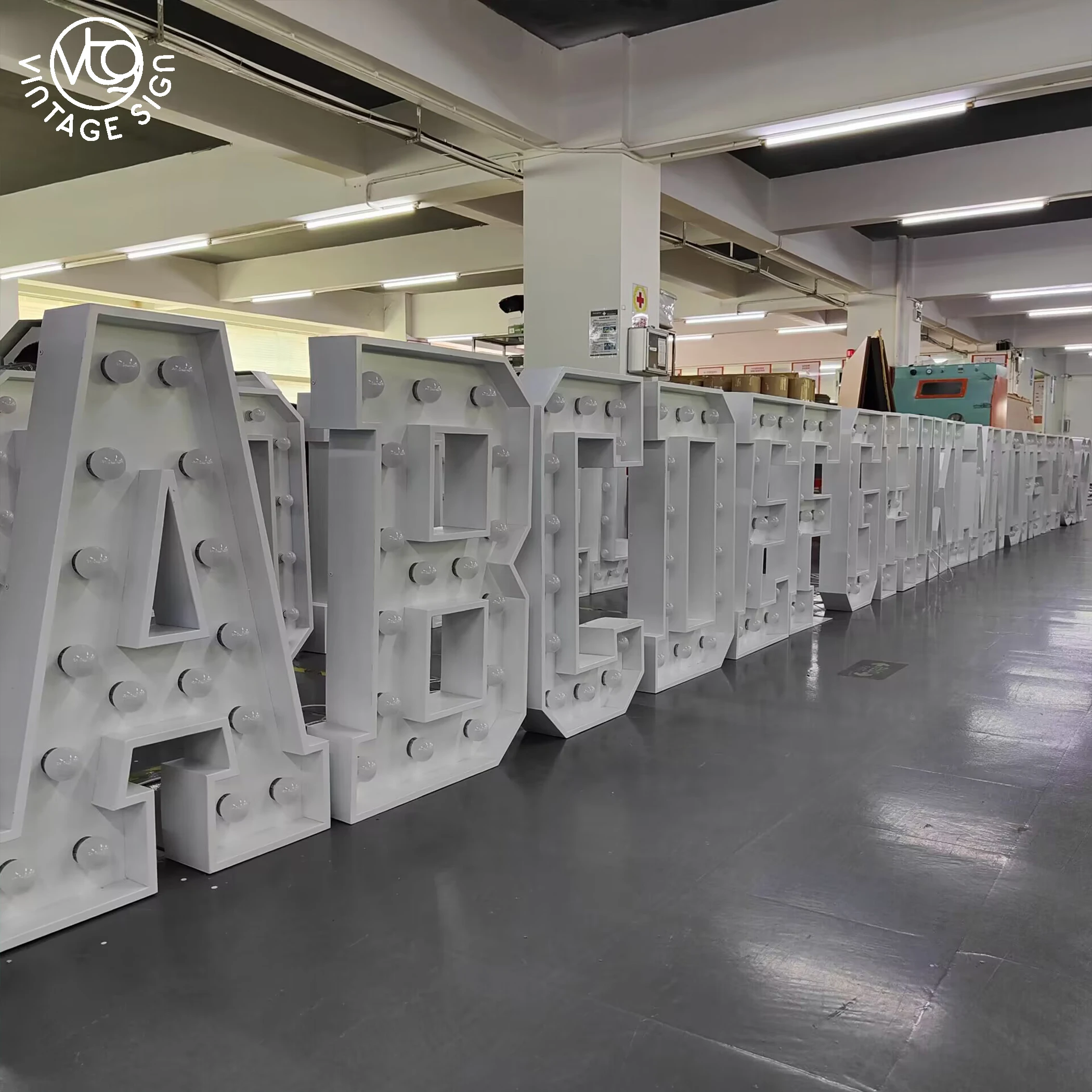 Alibaba.com: 4ft tall LED marquee signs, free-standing light-up letters ...