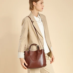 Genuine Leather Women Handbags Bucket Bag Custom OEM Manufacturer Factory Private Label Lady New Trendy Vintage Shoulder Bag