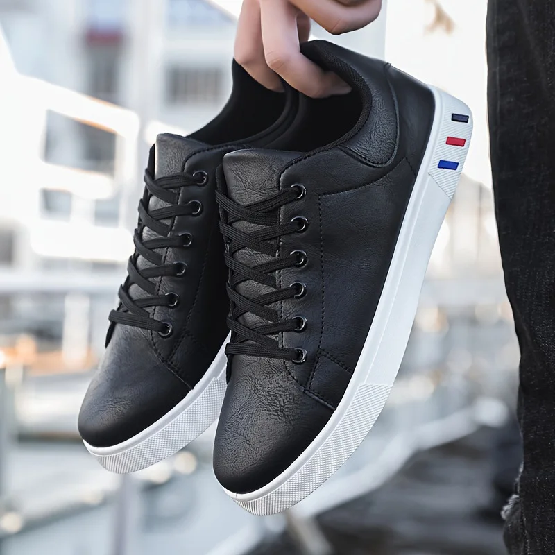 Men's oversized new leather casual shoes sports oversized board shoes low cut