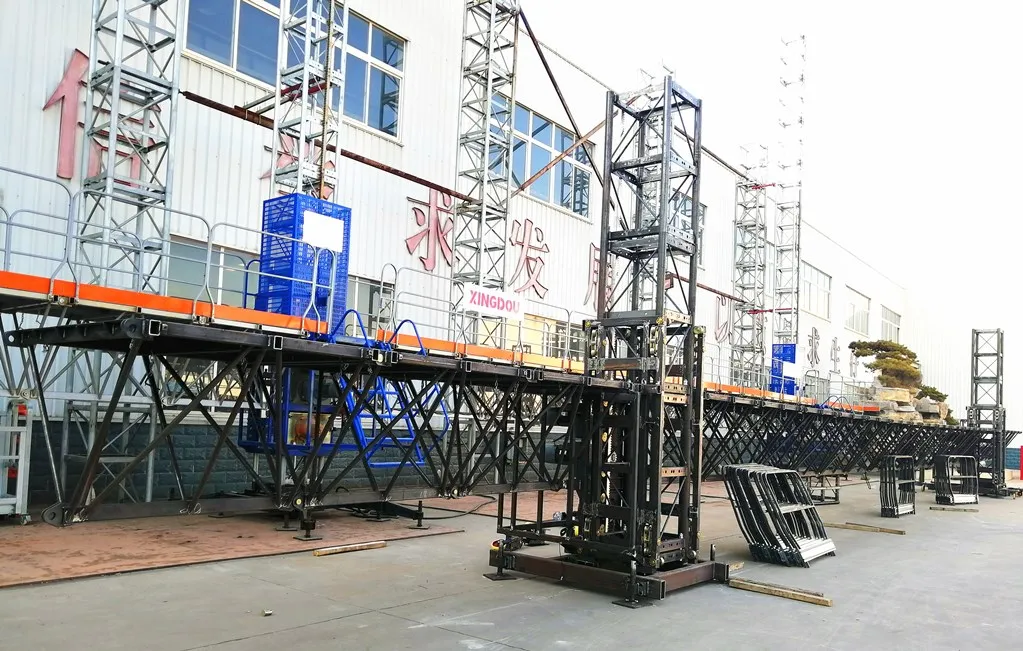 Building Facade External Mobile Scaffolding Double Mast Climbing Platform Single Mast Climber Working Platform