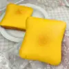 Original-flavor toast slices-slow rebound