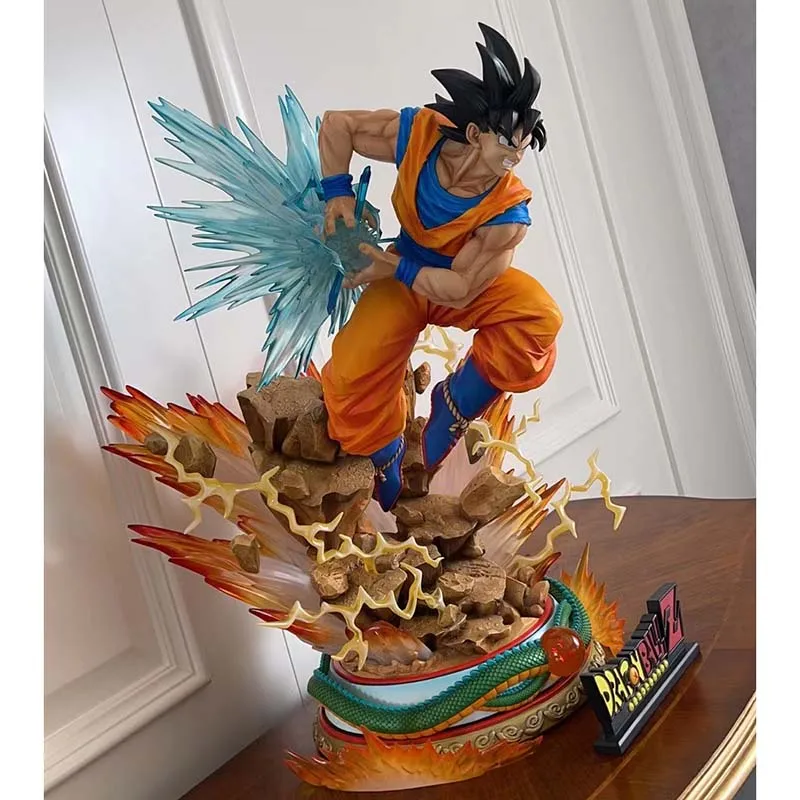 Super Saiyan Resin Statue Hand Animation Model Placed Around The Monkey