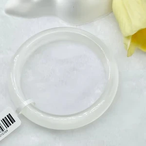 Wholesale Natural cat Eye Agate White Moonlight Bracelet, Elegant and Fashionable Women's Bracelet