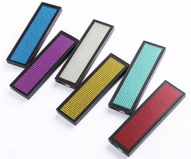 Перезаряжаемый программируемый маленький светодиодный экран электронный именной