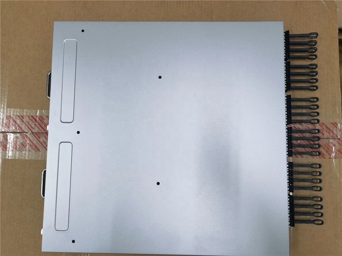 EMC DS-6510B EM-6510-24-16G-R Hitachi Brocade 6510 BR-6510-24-16G-R Fibre  Channel SAN Switch