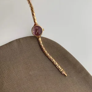 2026 Slim Chain Small Disc Niche Design High-end Quartz Women's Watch Gold/silver Bracelet Quartz Watch for Ladies