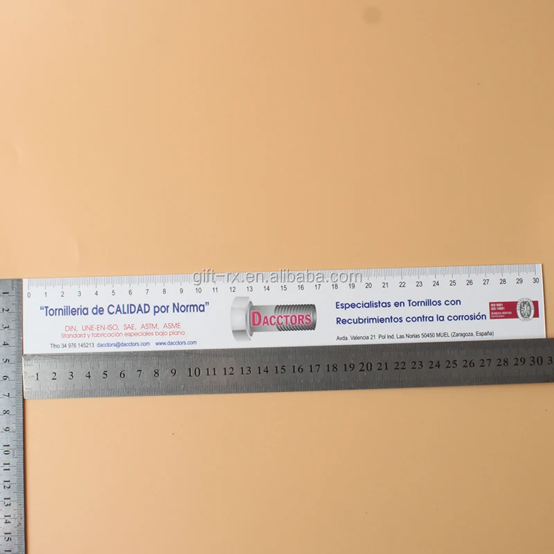 Рекламная складная пластиковая линейка 30