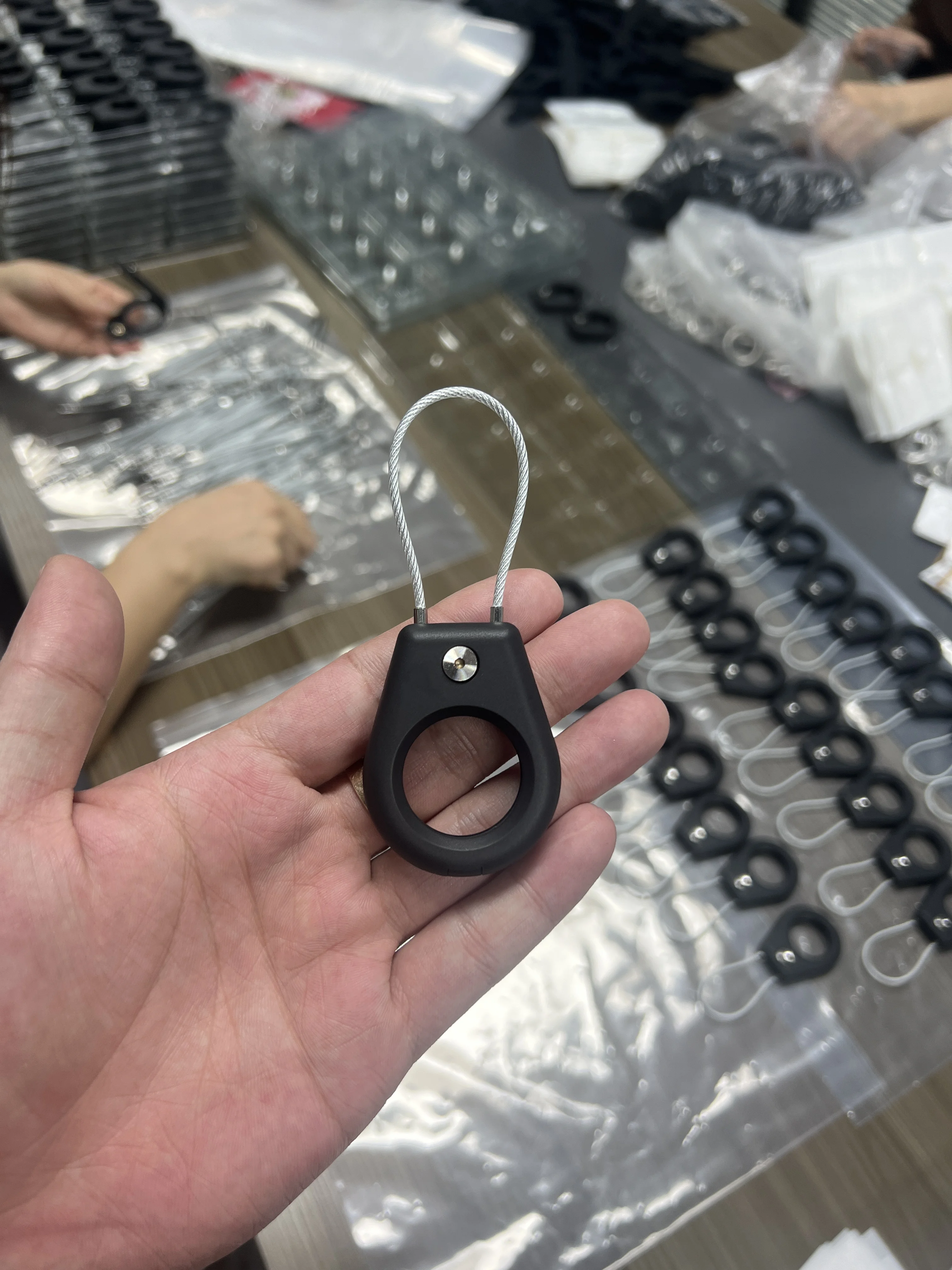 TITUO  Holder with Key Ring Wire Cable Anti-lost tracker Protective Case Keychain Secure Holders for GPS tracker