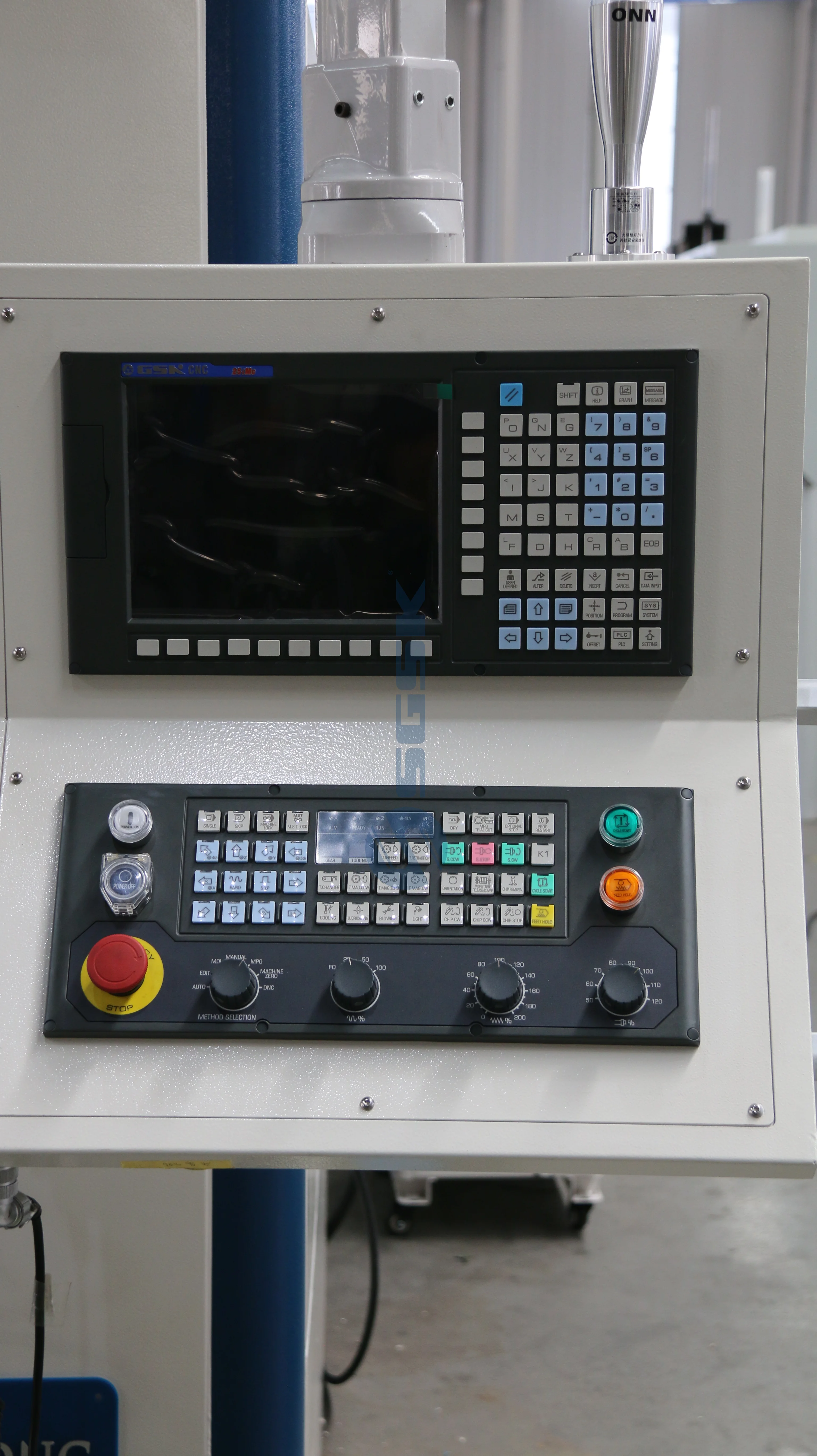 FANUC Cnc Milling Machine Price List VMC840 5 Axis Cnc Milling Machine for Precision Metalworking and Workshop