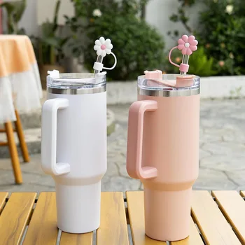 Newly design Flower Shape Silicone Straw Toppers Tumbler Straw Tip Covers as Bar Drinkware Accessories