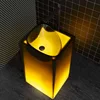 Jaune