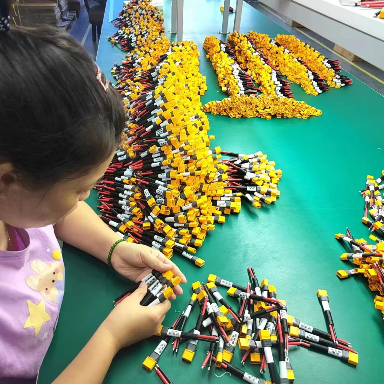 Medium Size Car Fuse Holder Wire Harness Car 20a Insert Fuse Box High