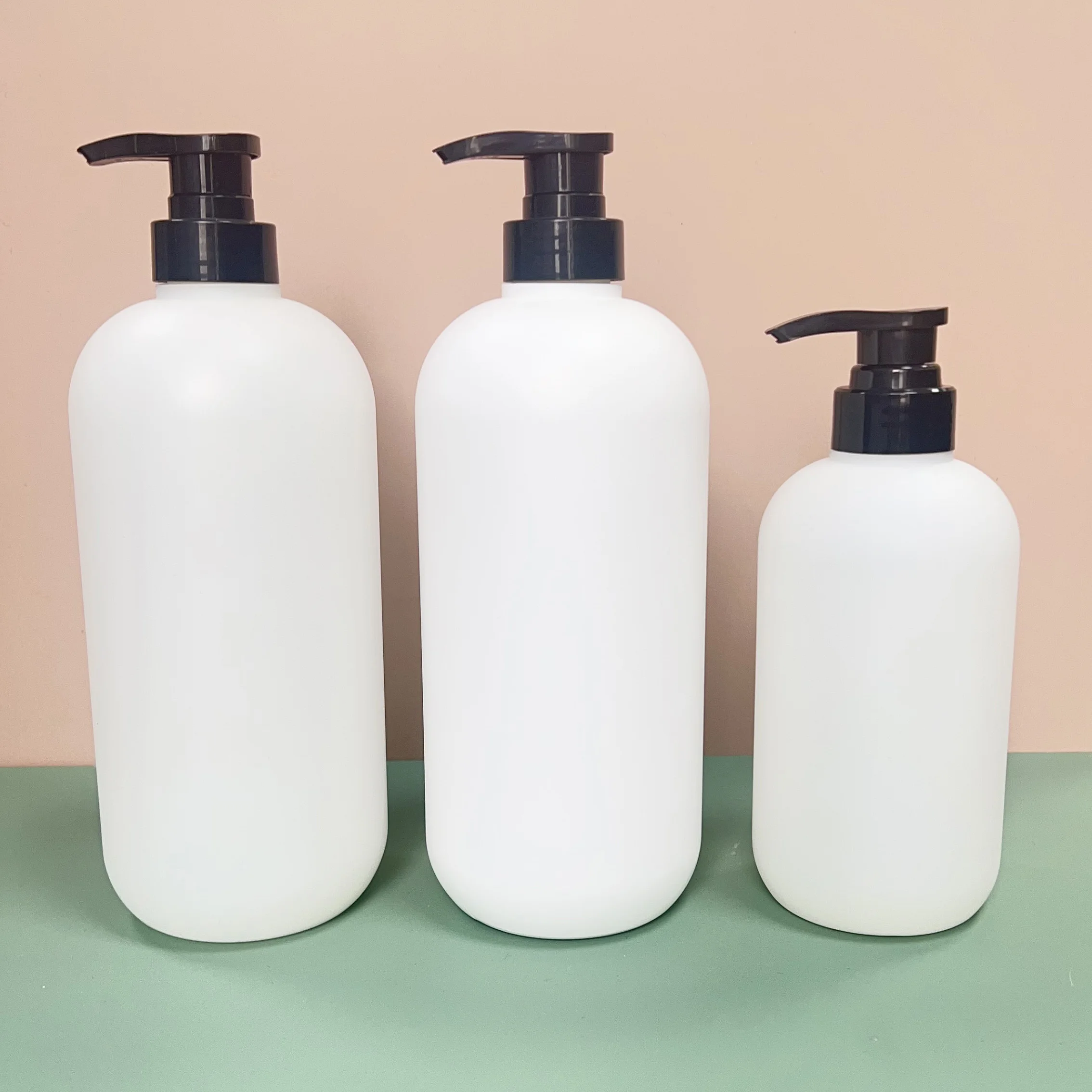 550ml 1000ml Hdpe Refillable Liquid Soap Shower Gel Shampoo Dispenser Cosmetic Container Plastic Bottle