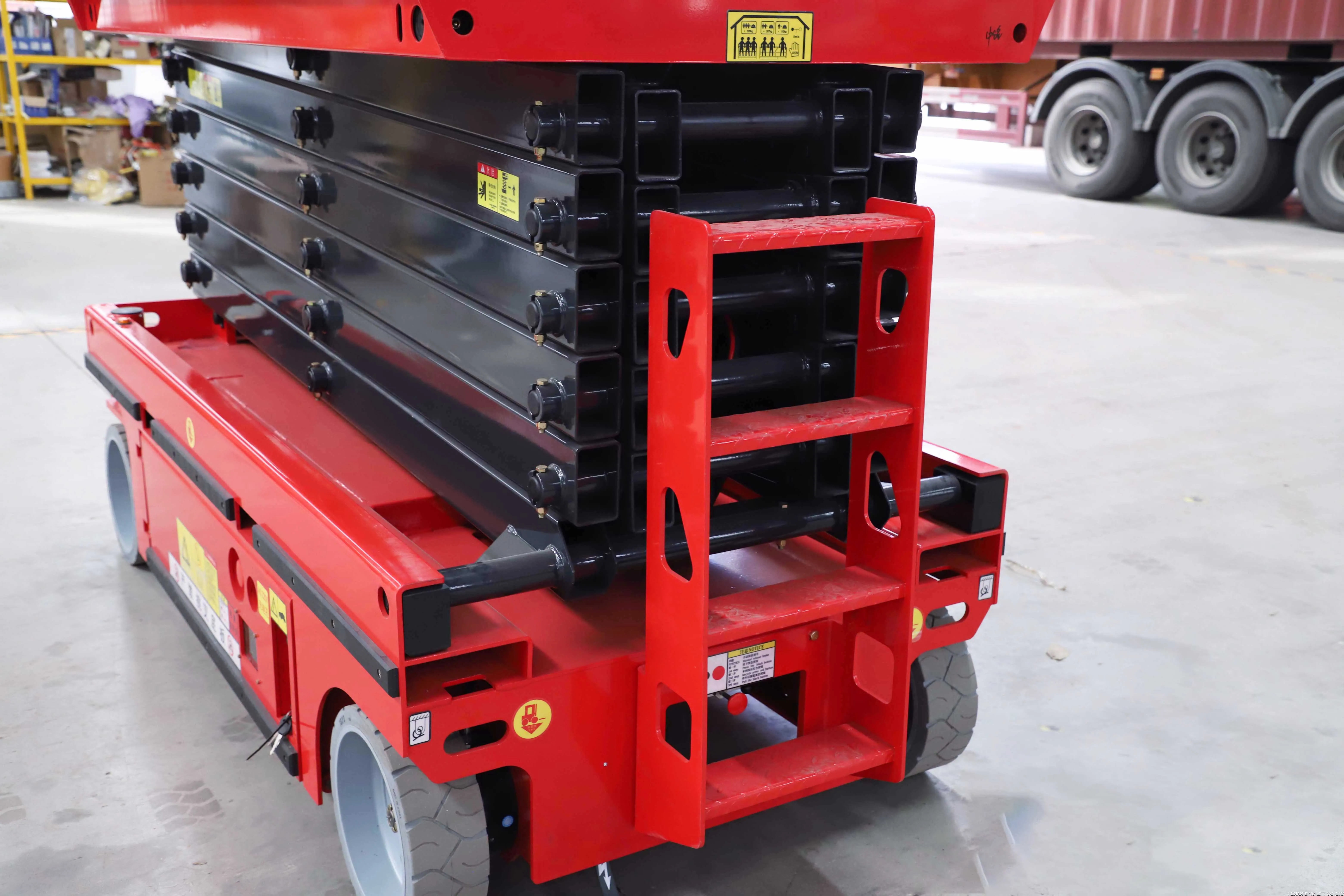 Self Propelled 6m 8m 10m 12m 14m Hydraulic Elevator Elevated Work ...