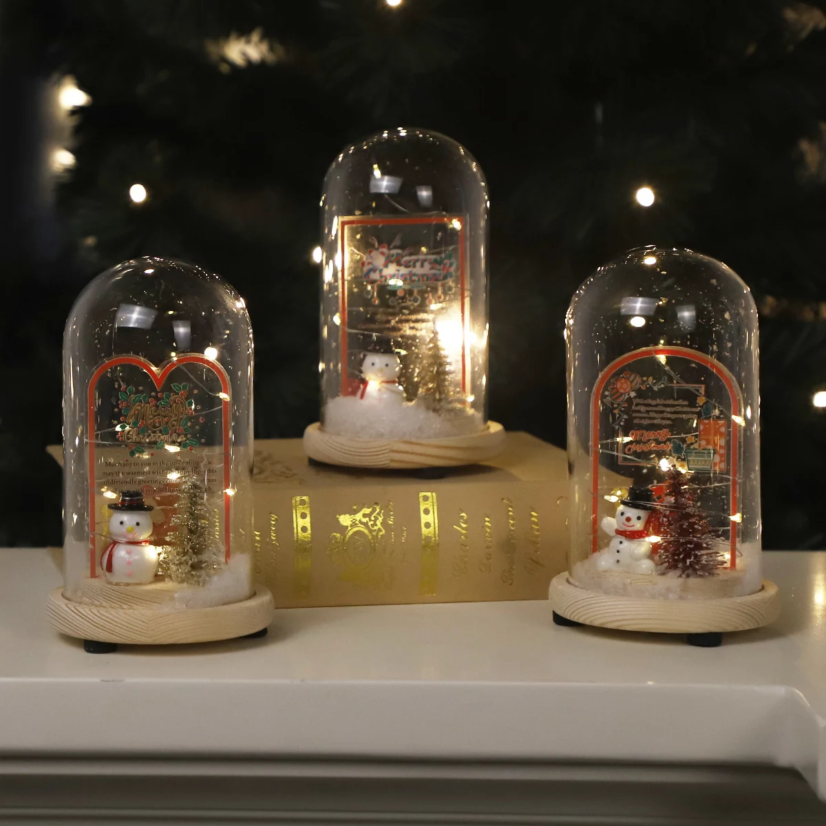 Glass Dome Christmas Gifts Decorations Santa Claus LED Night Lights for Family & Children