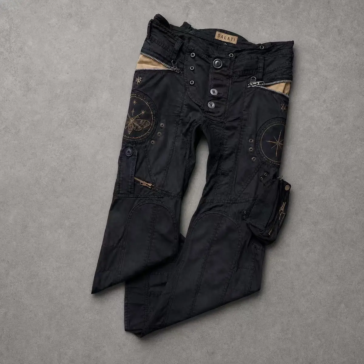 OEM Custom Mens Cargo Pants Gothic Utility Pocket Metal Eyelet Bootcut Black Zipper Streetwear Y2K Fashion Men Cargo Pants gallery 4