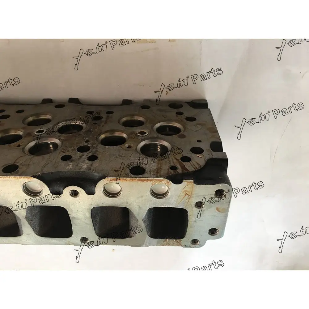 6UZ1 8-98388592-0 Cylinder Head for Isuzu Cylinder Head Replacement Engine Parts 6