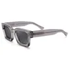 C4-gray-Gray