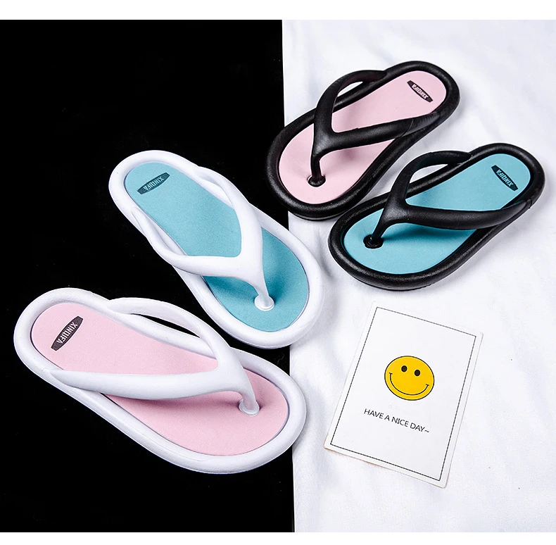 2022 PVC Slippers for Women Summer Fashion PVC Filp Flops Slipper for Men Wholesale