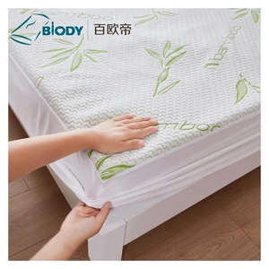 250GSM Bed Mat Mahjong Mat Bamboo Jacquard Fabric Waterproof Breathable Anti-Bacteria Mattress Protector for Hotel Use