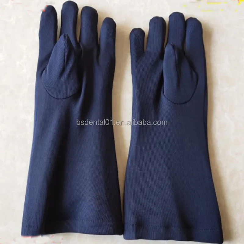 lead gloves1.jpg