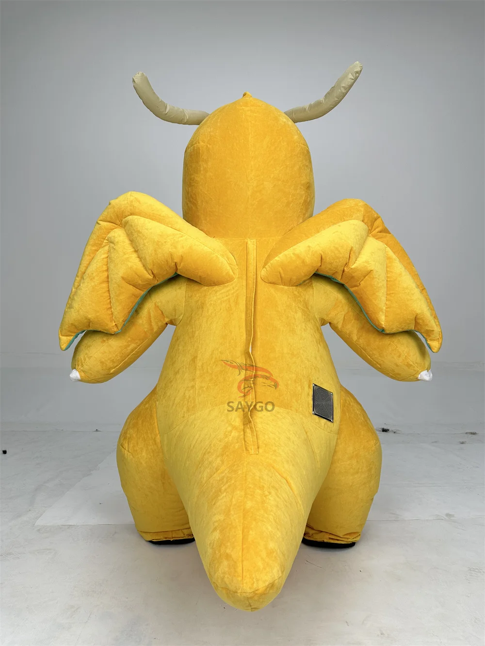 Japanese Anime Cartoon Character Dragon Pokemoned Plush Yellow Flying  Dinosaur Inflatable Mascot Costumes, image size:1000x1333