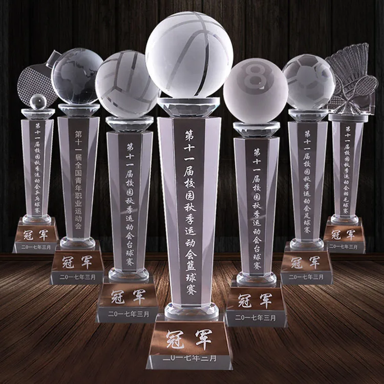 Vente en gros Moins Cher Sur Mesure Basket-ball Football Soccer Sports Cristal Trophée Récompense