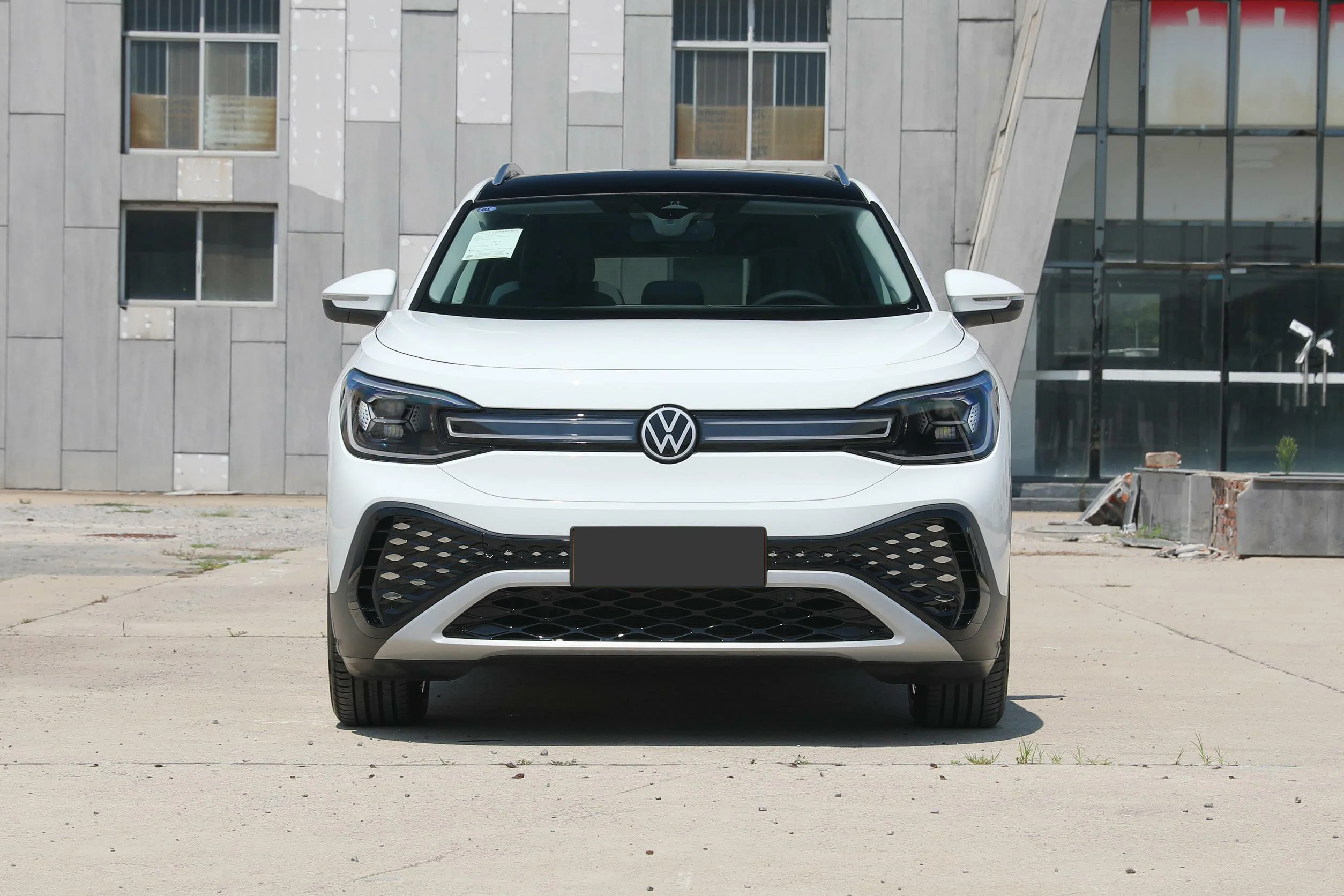 VW Volkswagen ID.6 Crozz EV SUV manufacture