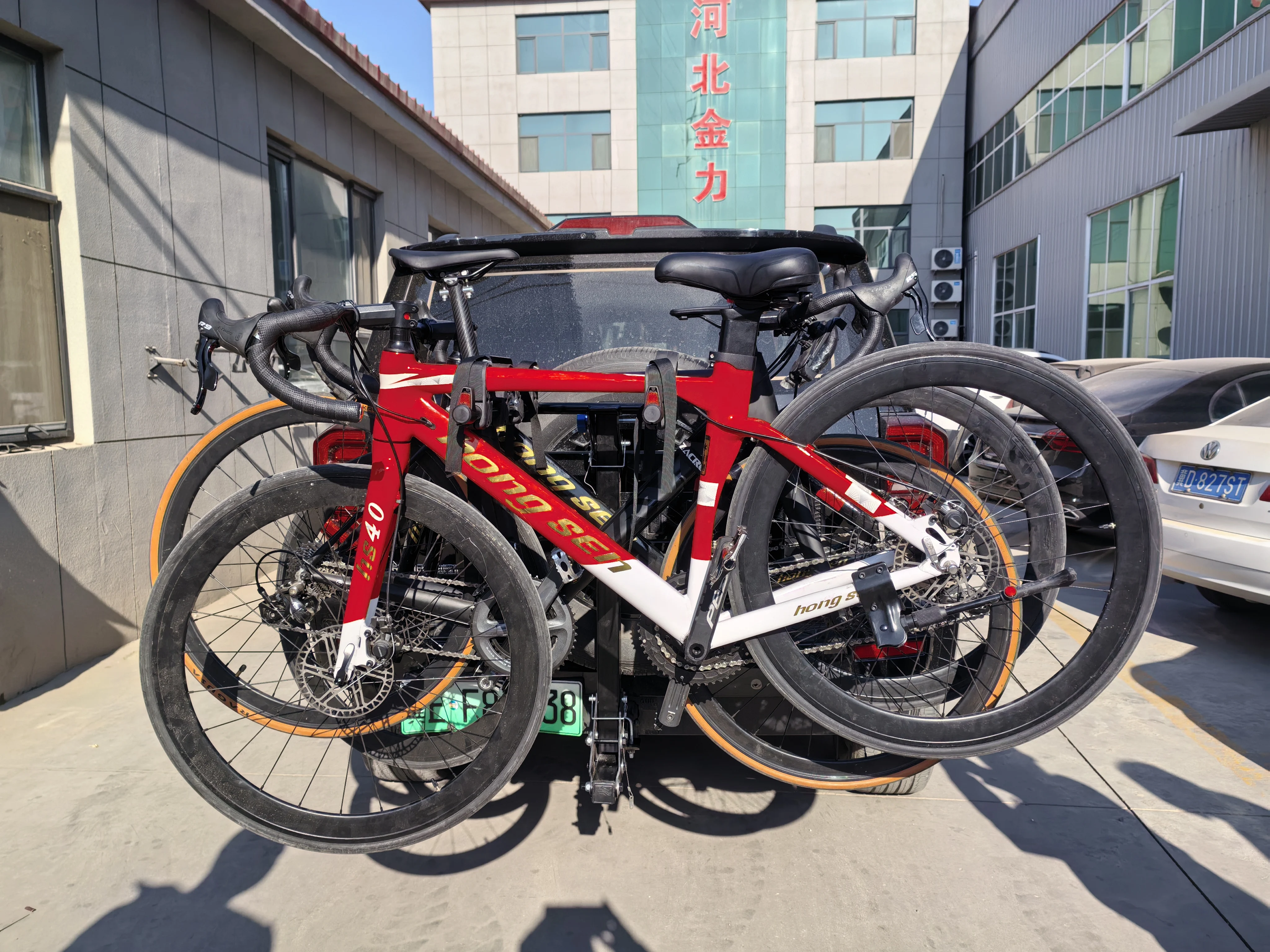 Carrying Bicycles with Foldable 4-Bike Hitch Mount Bicycle Carrier Rack for Car, SUV, Truck