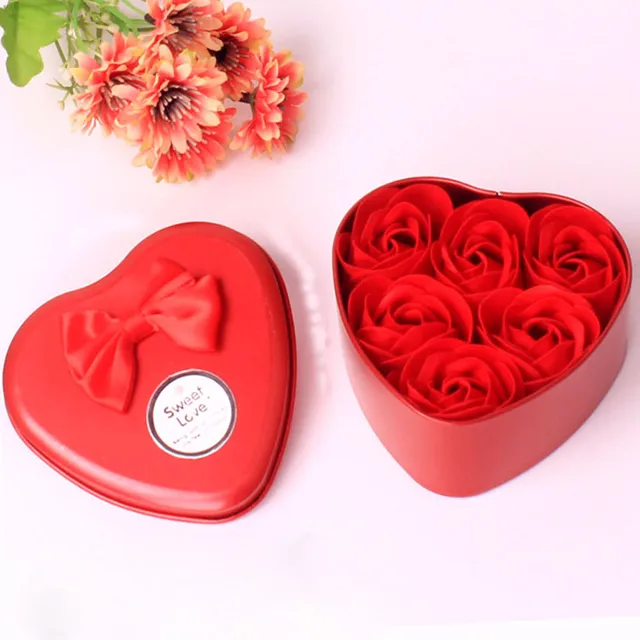 Red heart soap flower box