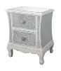 DISTRESSED WHITE